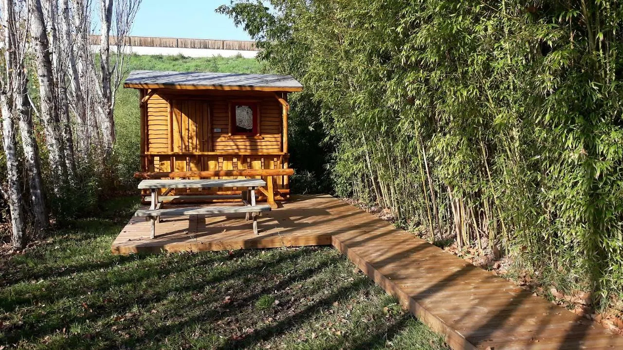 Camping Provence Roulottes Hotel Barbentane Frankrijk