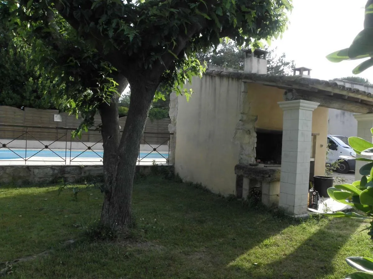 Campsite Provence Roulottes Hotel Barbentane